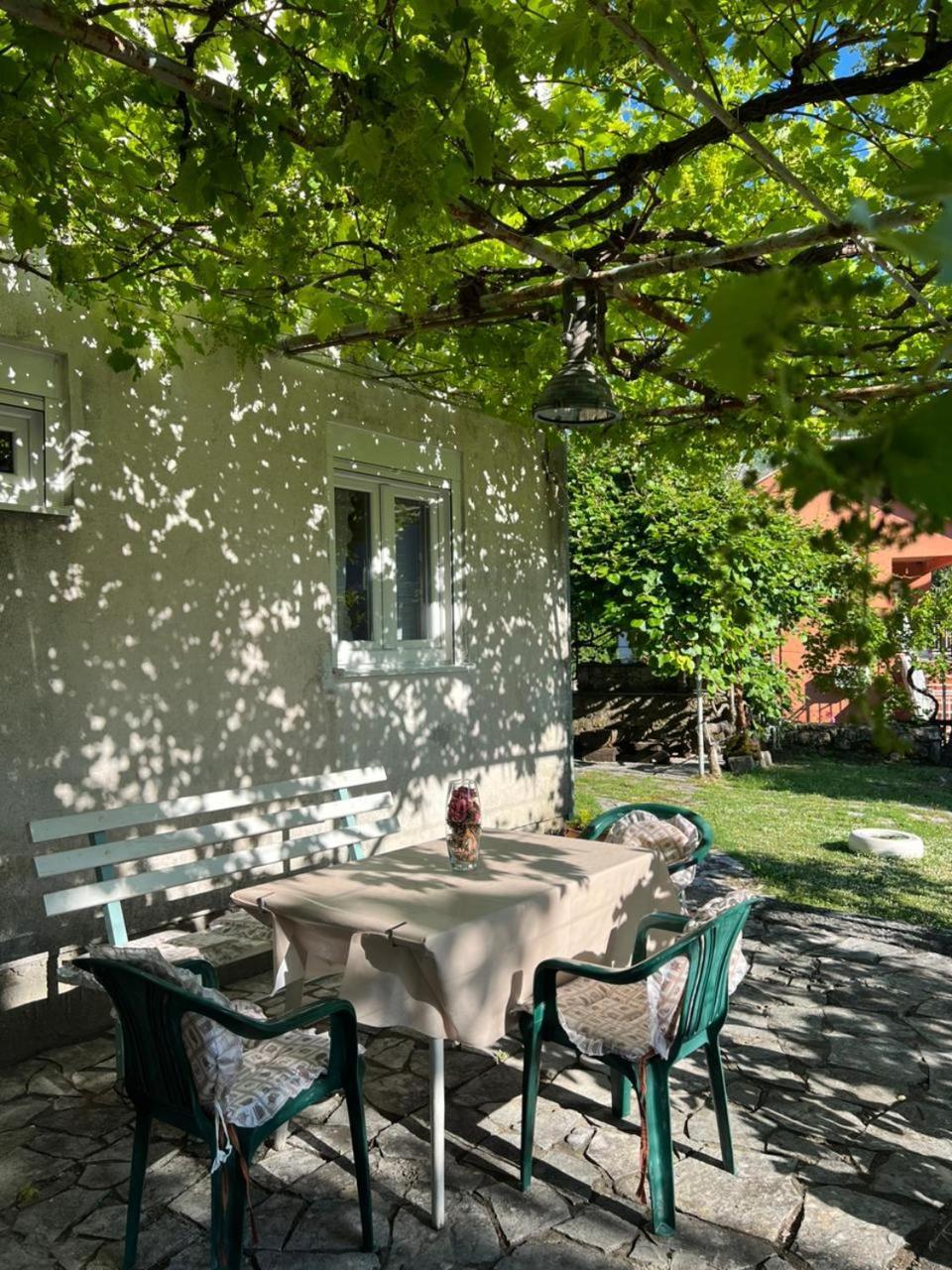 Villa Sailor'S Rustic House à Virpazar Extérieur photo