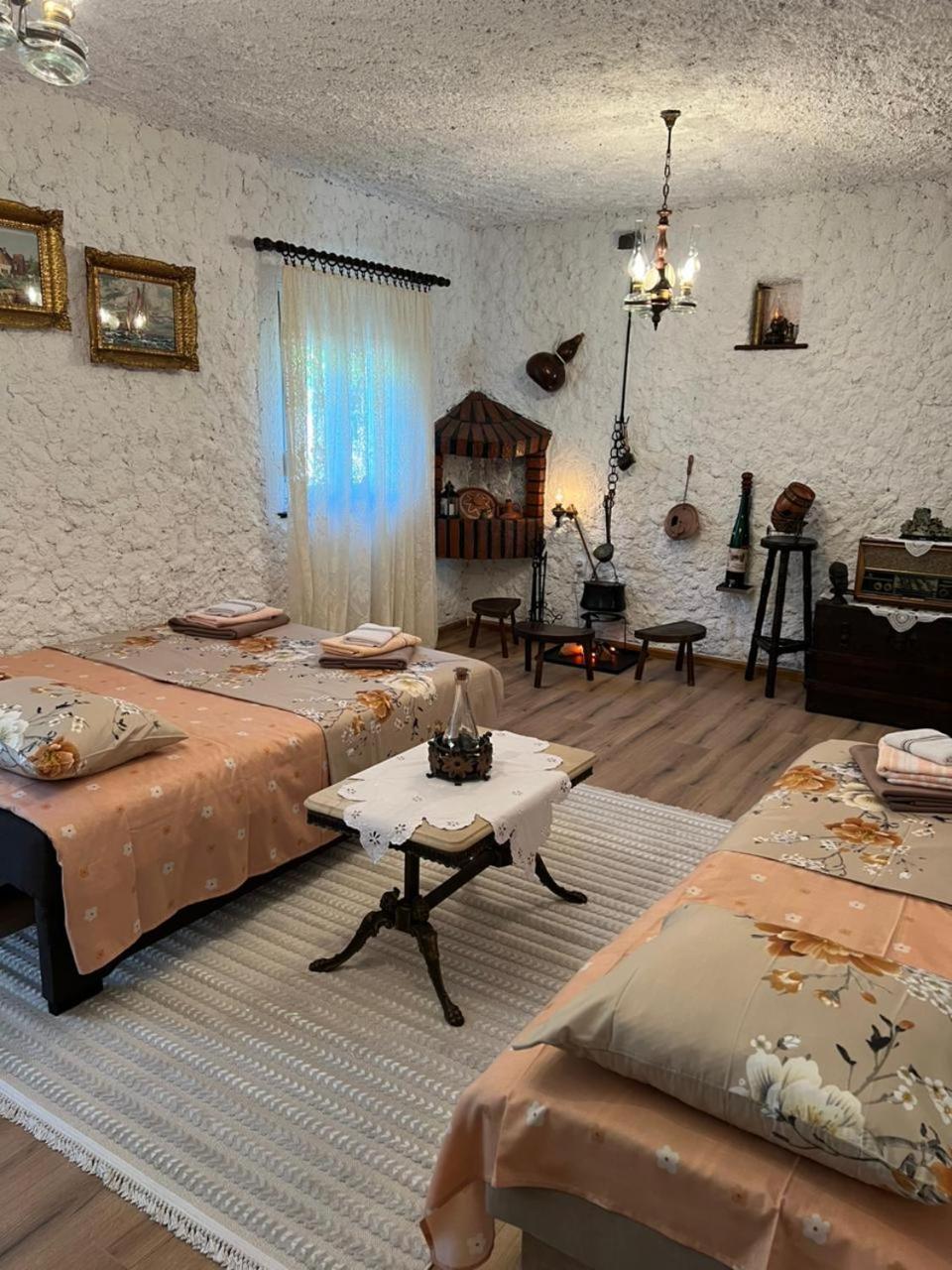 Villa Sailor'S Rustic House à Virpazar Extérieur photo