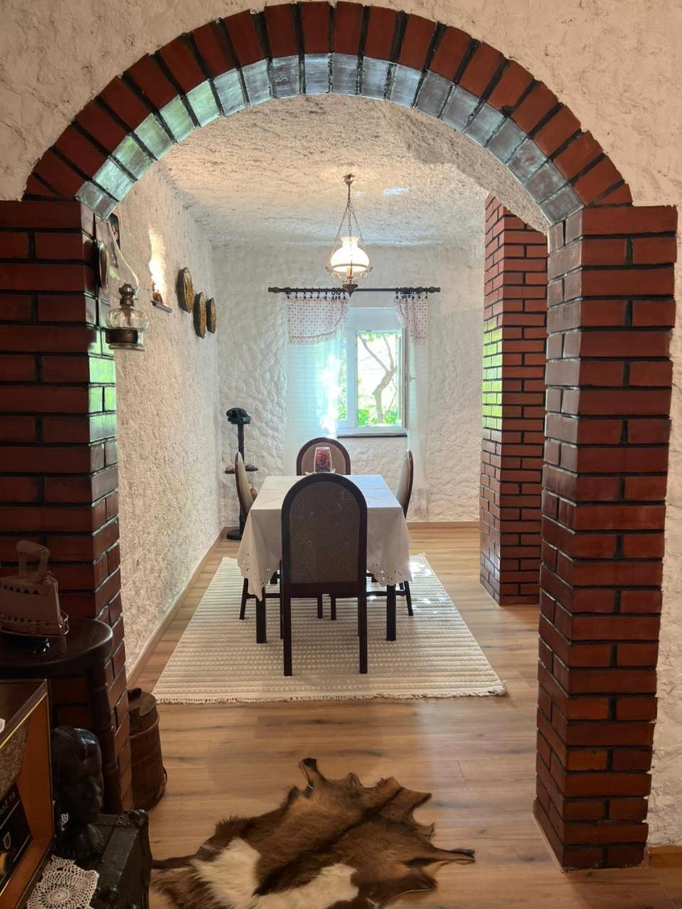 Villa Sailor'S Rustic House à Virpazar Extérieur photo